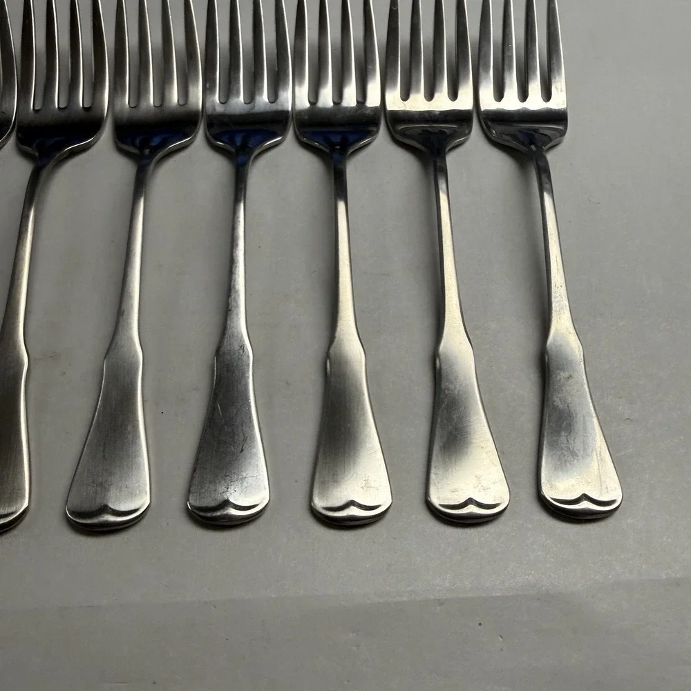 Vintage Oneida Community Stainless Patrick Henry 9 Salad Forks Flatware